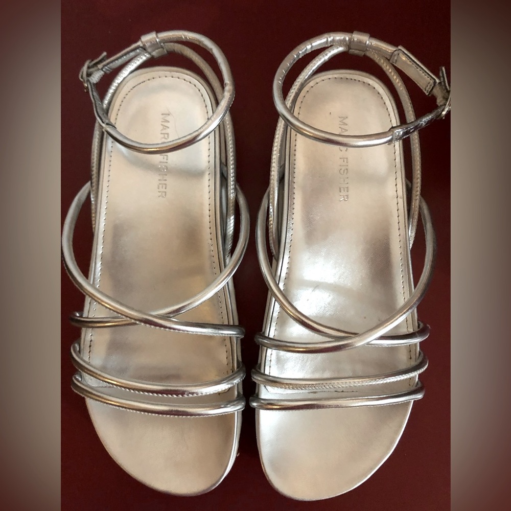 Marc Fisher Sandals- SZ 6.5M - Picture 3 of 8